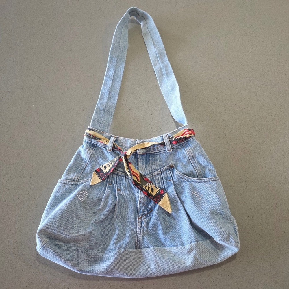 Vintage Upcycled Denim Jean Handbag Light Wash Boho Hobo Bag Rhinestone Accents‎